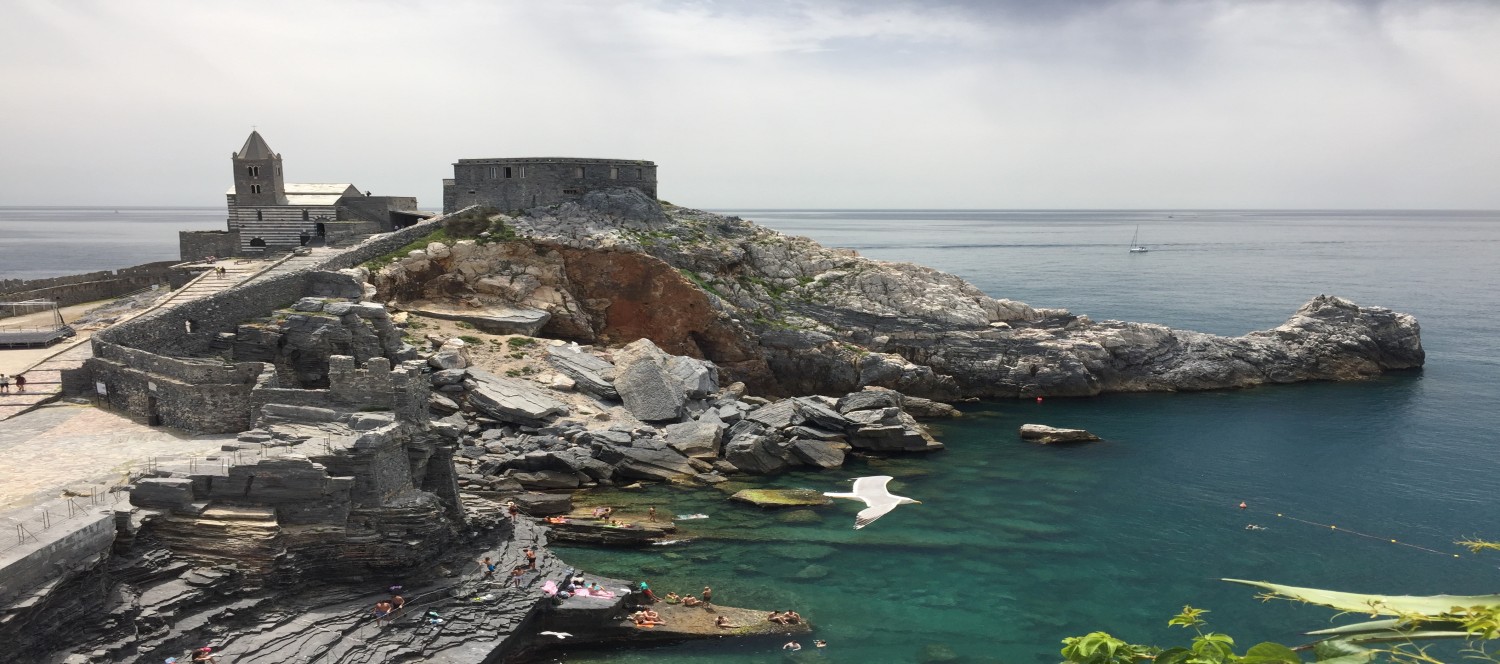 free walking tours cinque terre